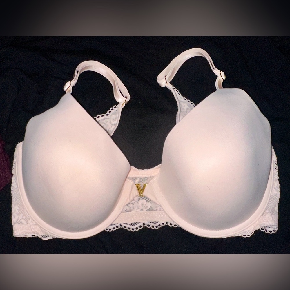 Victoria's Secret Uplift Demi Bra
